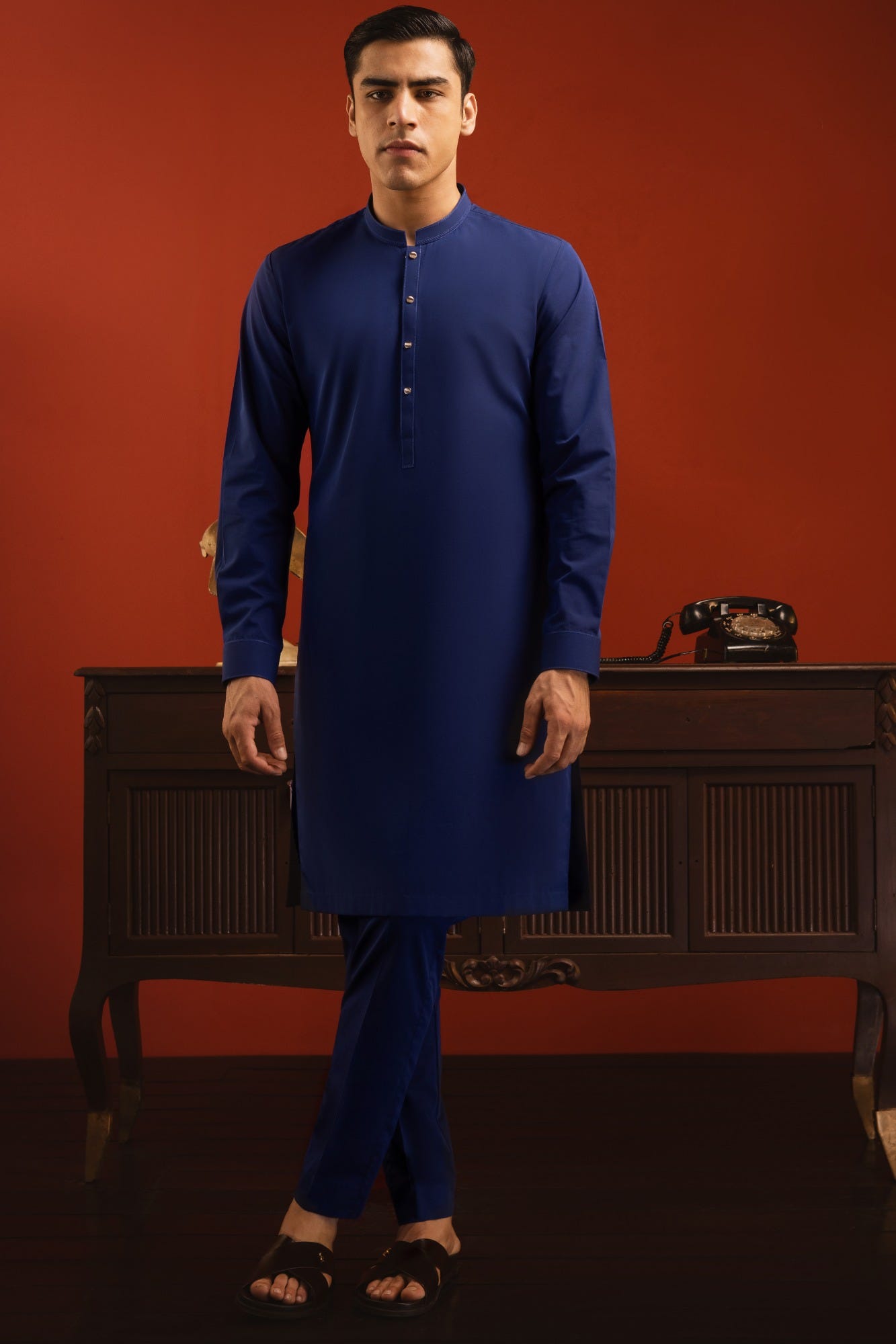 FINLAND - NAVY BLUE COTTON KURTA TROUSER