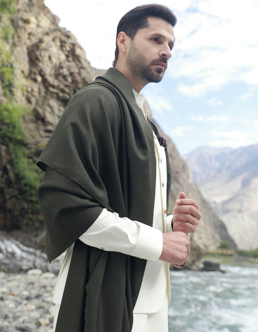 green-men-shawl-jjid-shawl-9196