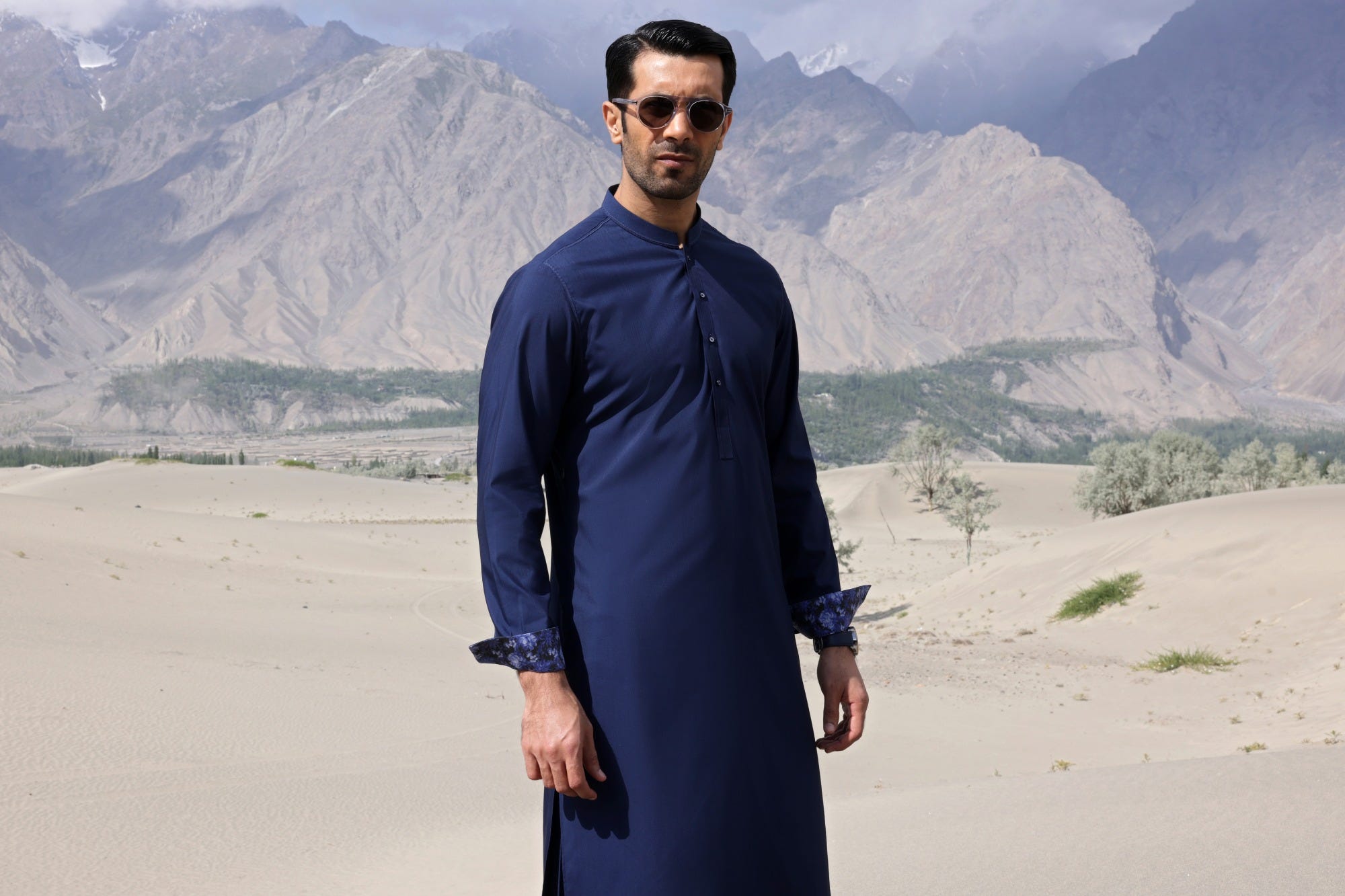 HUNGARY - NAVY BLENDED KAMEEZ SHALWAR