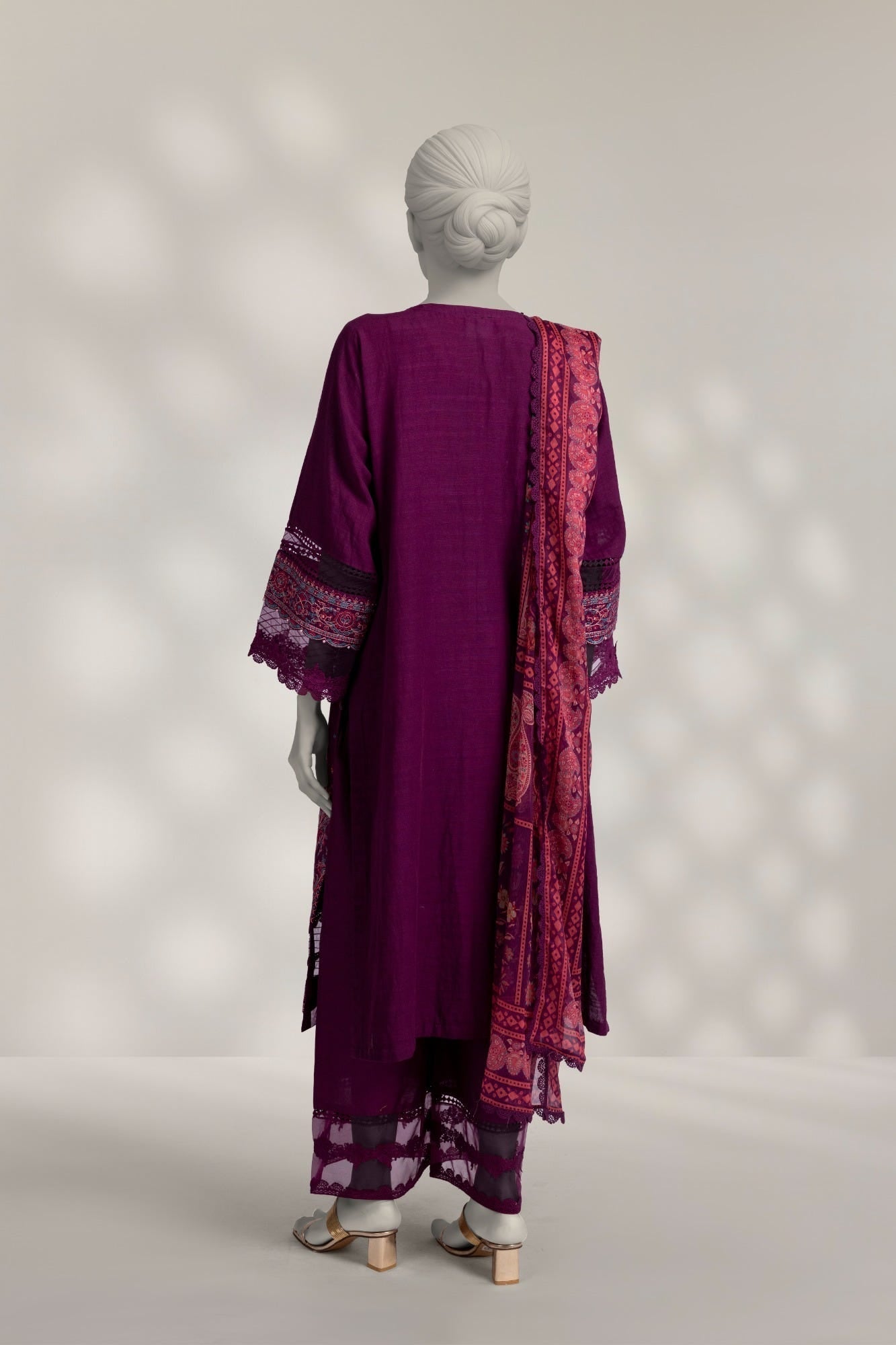 purple-khaddar-slub-embroidered-3pc-stitched-jls25351s