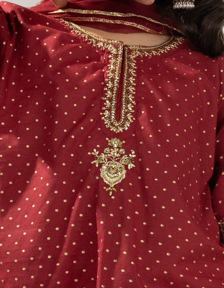 maroon-lawn-silk-embroidered-3pc-stitched-jgf251923s