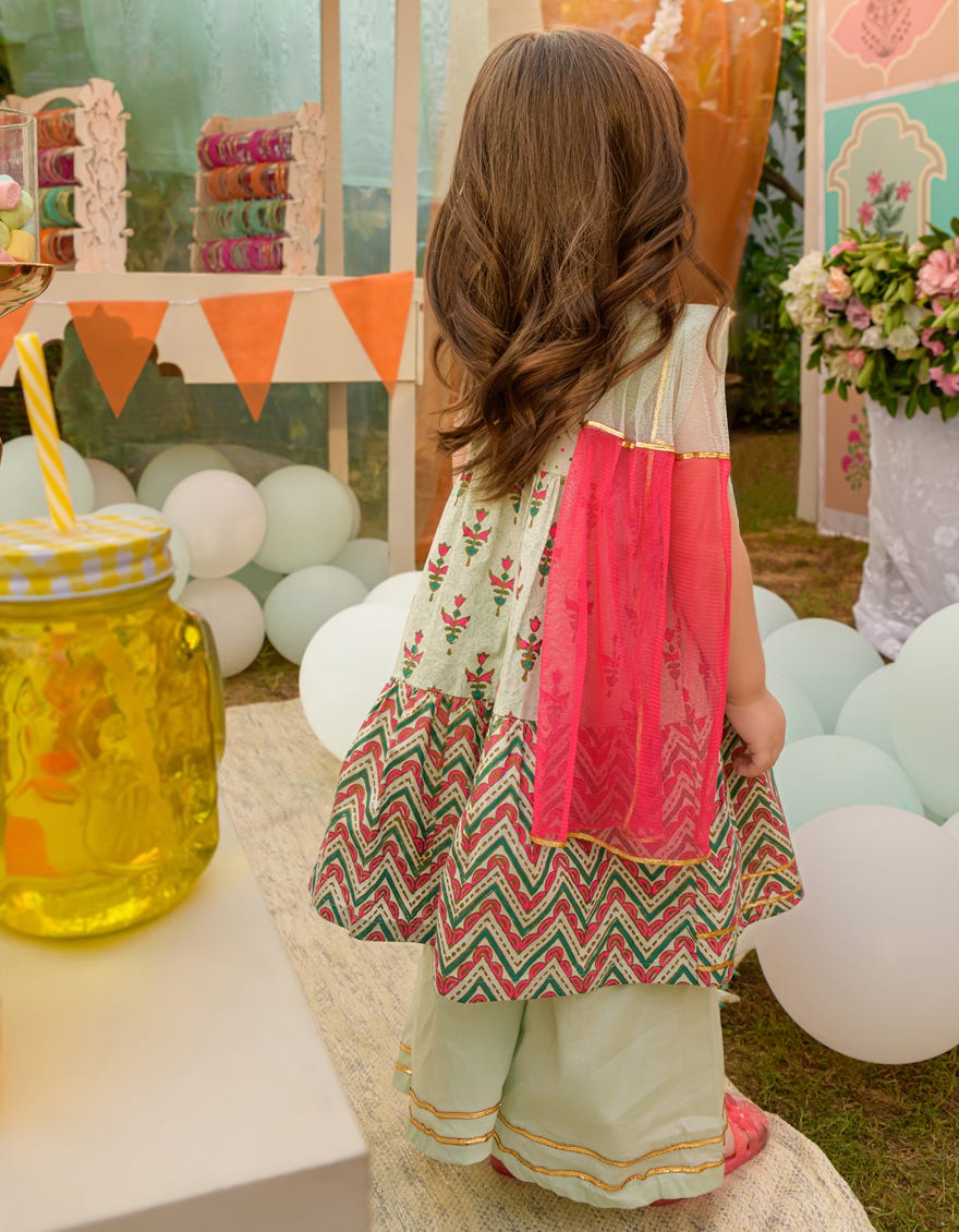 aqua-lawn-infant-girl-jik-s-jgin-23-044