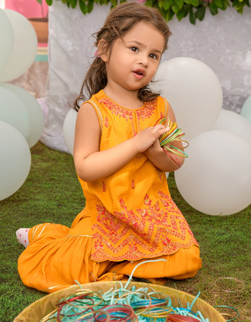 yellow-raw-silk-infant-girl-stitched-jik-s-jgin-23-048