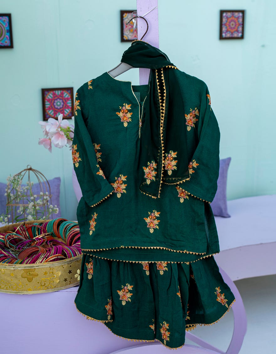 green-raw-silk-infant-girl-3pc-jik-s-jgin-23-059