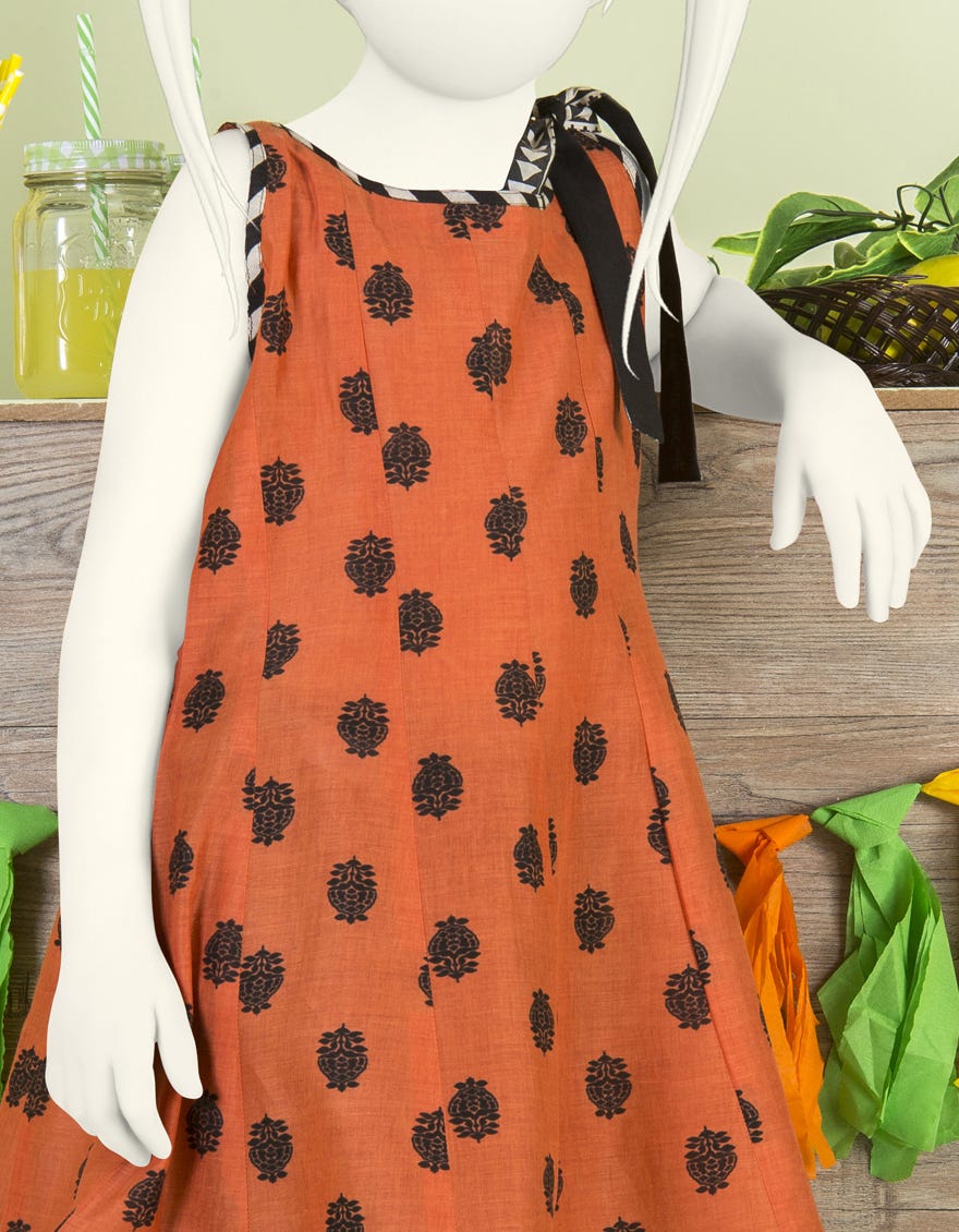 jglk-s-19-2507-fb-flora