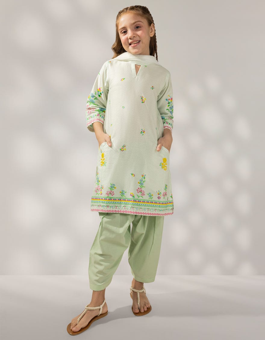 green-cambric-embroidered-3pc-stitched-jgp251611s