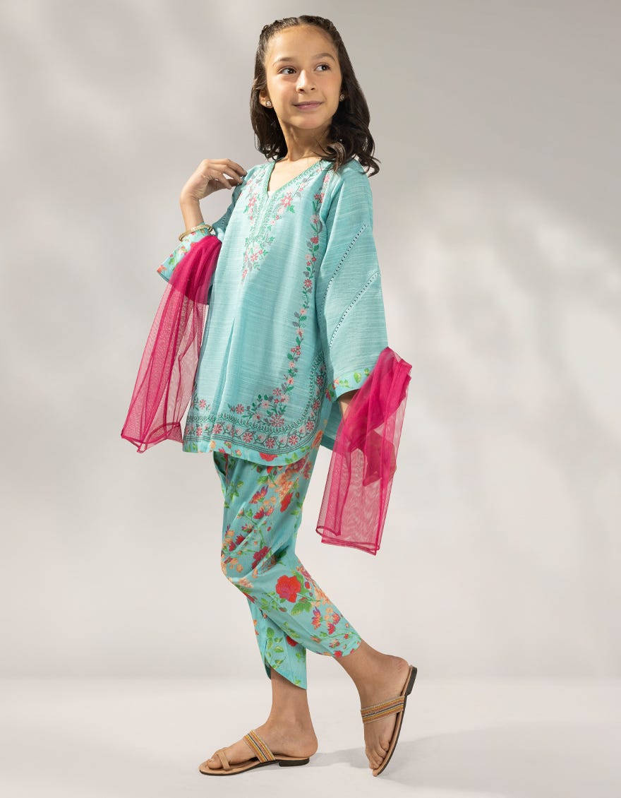 blue-khaddar-embroidered-3pc-stitched-jgp251619s