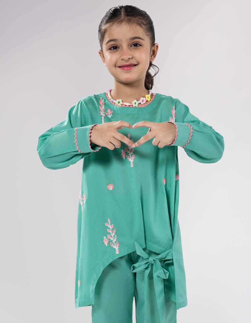 green-embroidered-dobby-2pc-stitched-jgst255658s