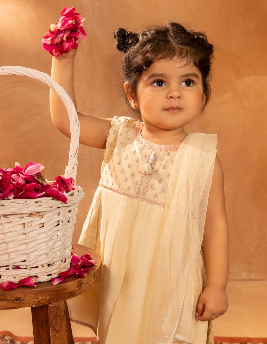 OFF WHITE COTTON SILK EMBROIDERED 3PC STITCHED