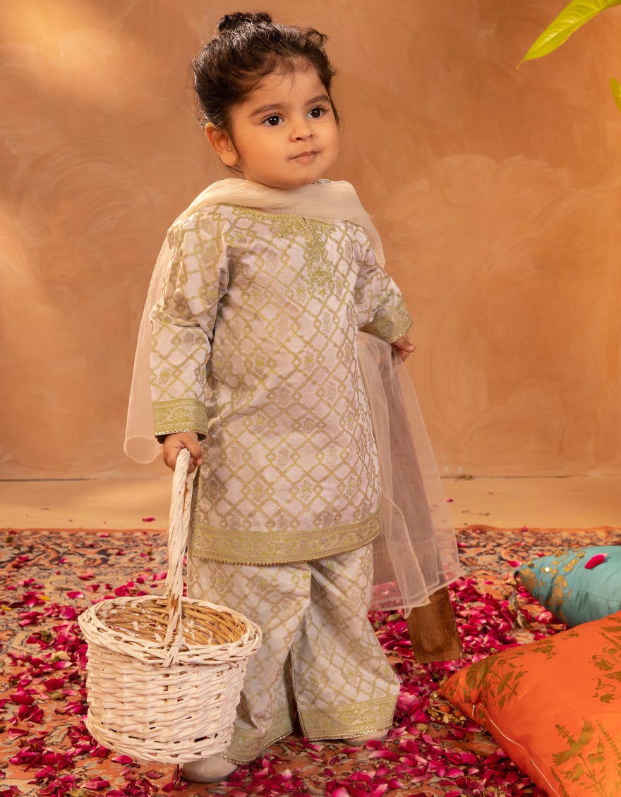 GREEN SILK EMBROIDERED 3PC STITCHED