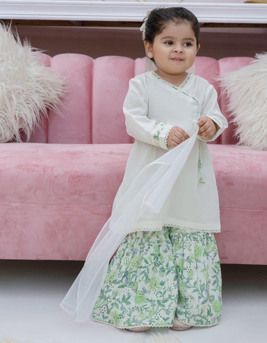 OFF WHITE LAWN DYED 3PC STITCHED