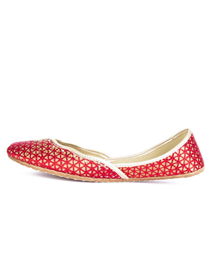 jj-lkh-134-19-fb-laal