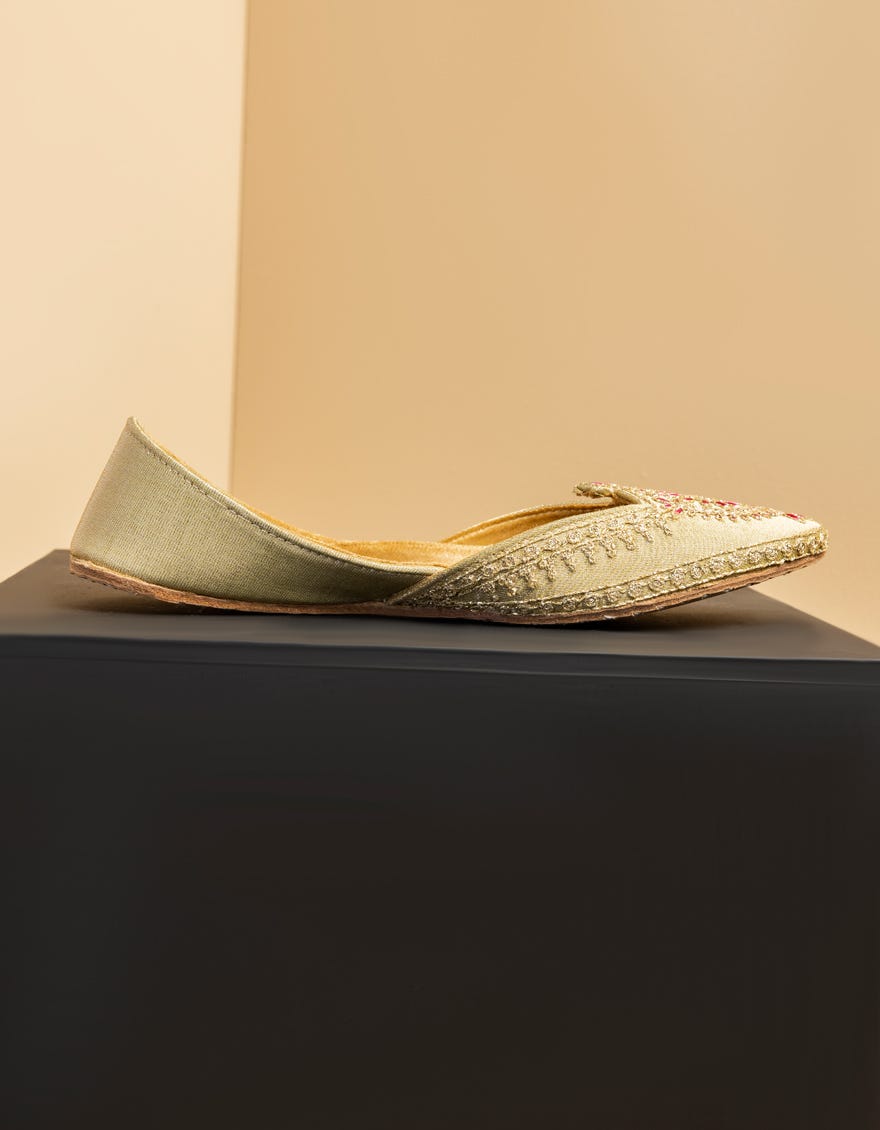 GOLDEN KHUSSA | JJ-LKH-25-342