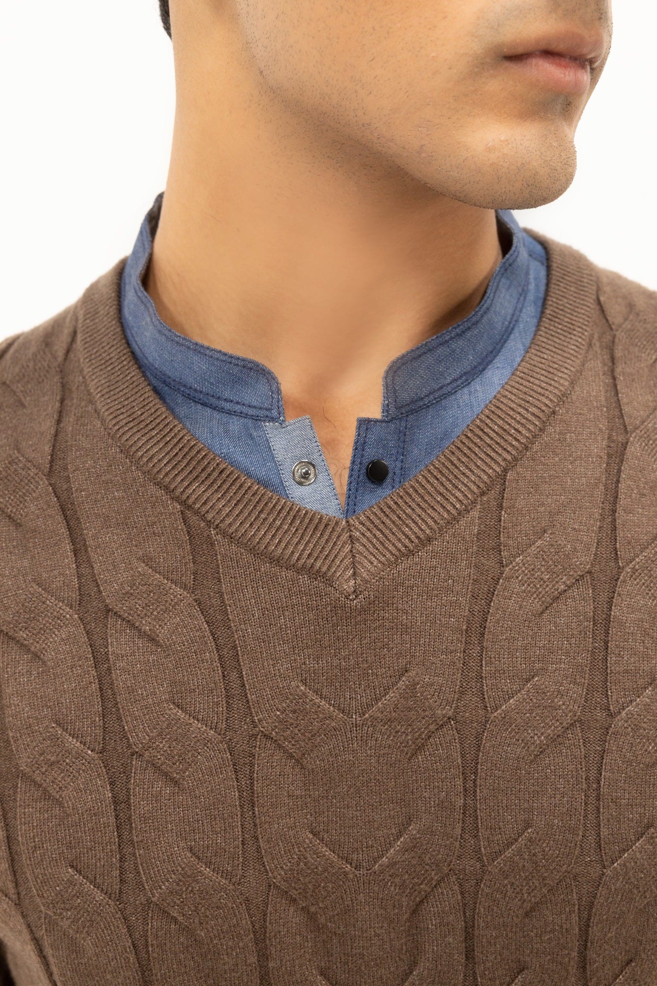pluto-b-chocolate-brown-v-neck-sweater-jjswt0088