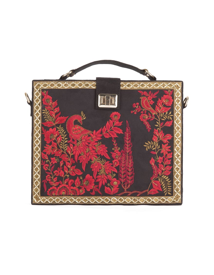 jjbl-19-023-fb-black-amara-999