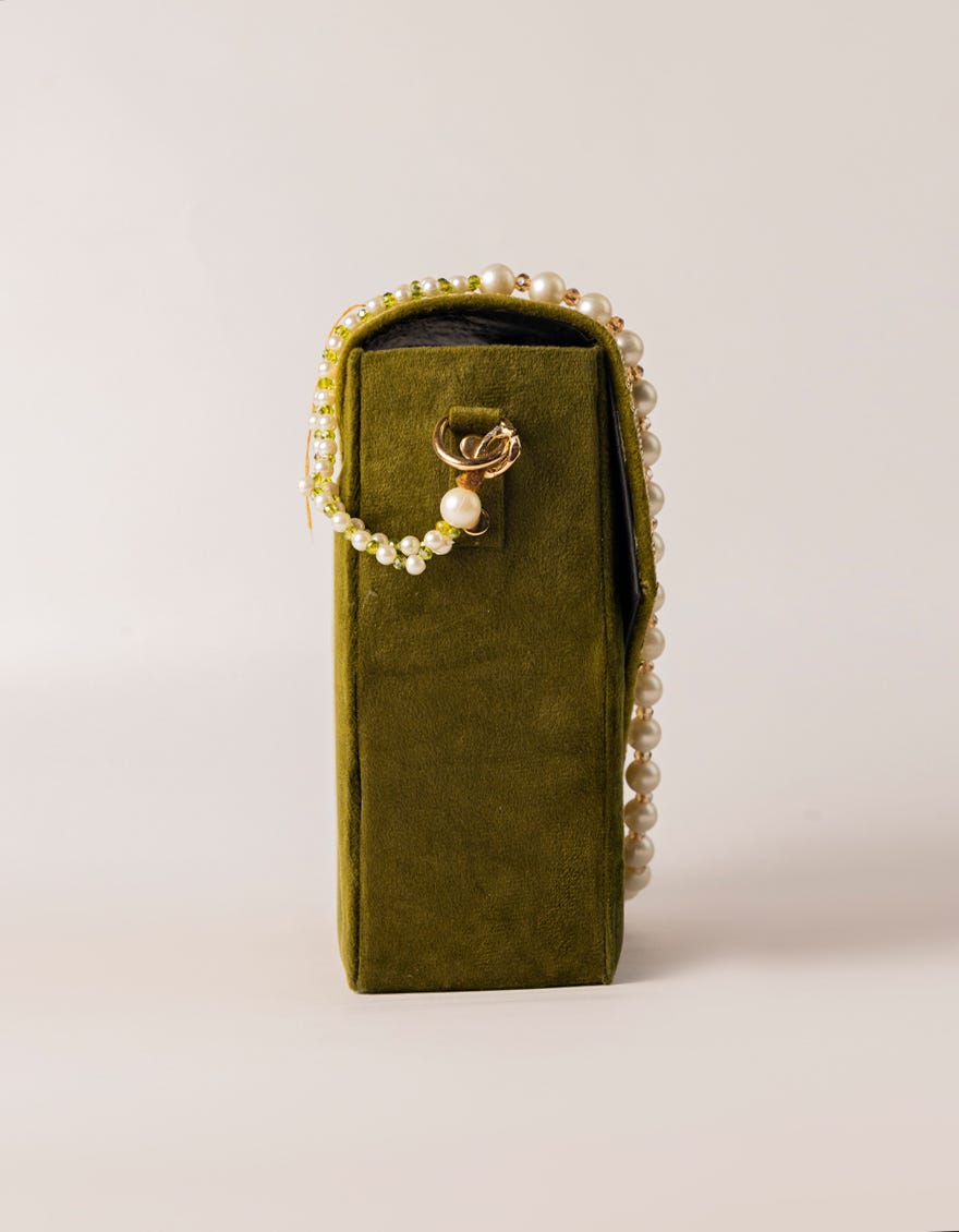 green-velvet-handbag-jjbl25138
