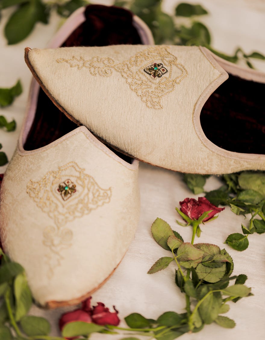 Cream Blended Khussa | Jjkh-573