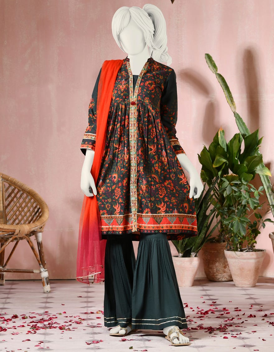 JGK-S-JJTS-22-018 FB/22-2211