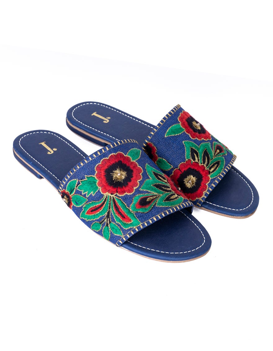blue-chappal-jlfwc-22-012
