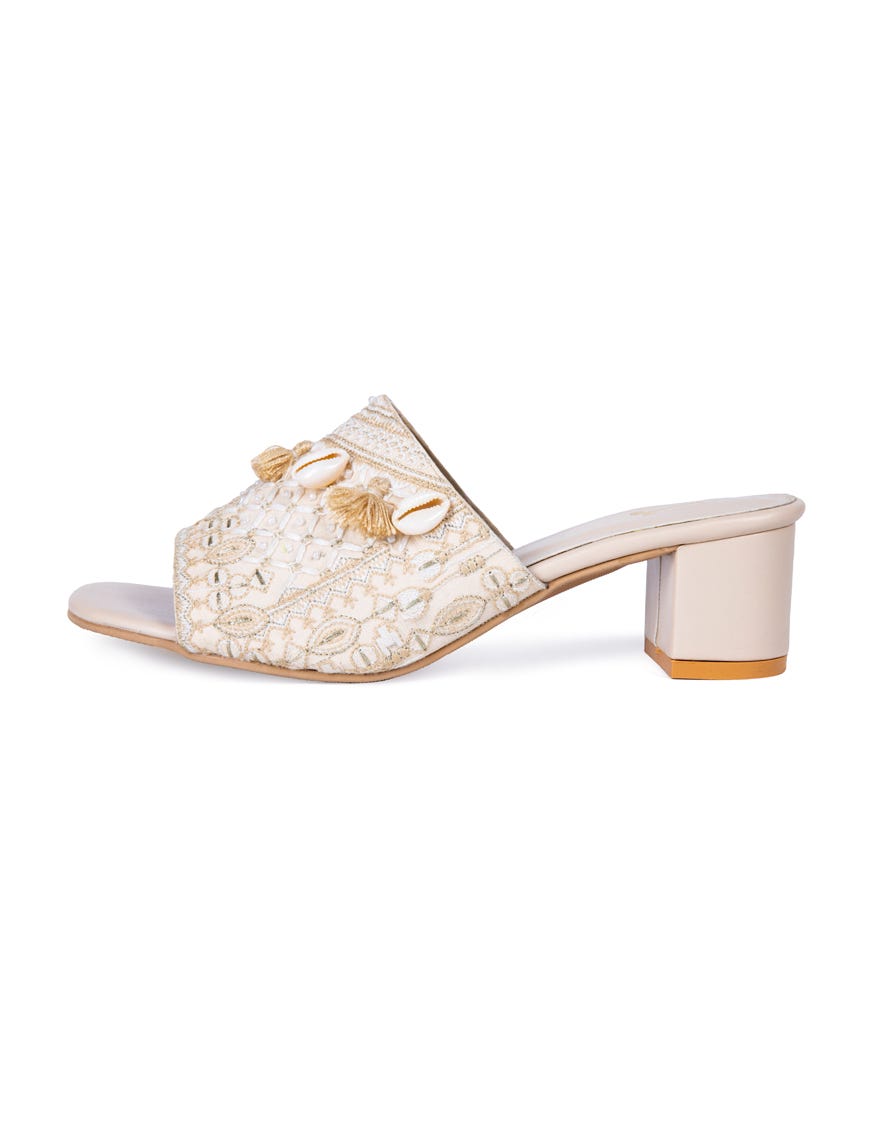 Off White Raw Silk Chappal | Jlfwc-24-1261