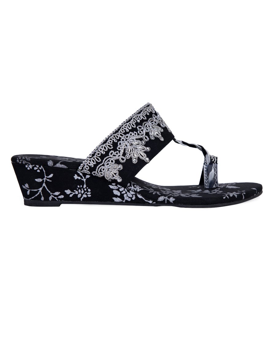 Black Silk Chappal | Jlfwc-24-1267
