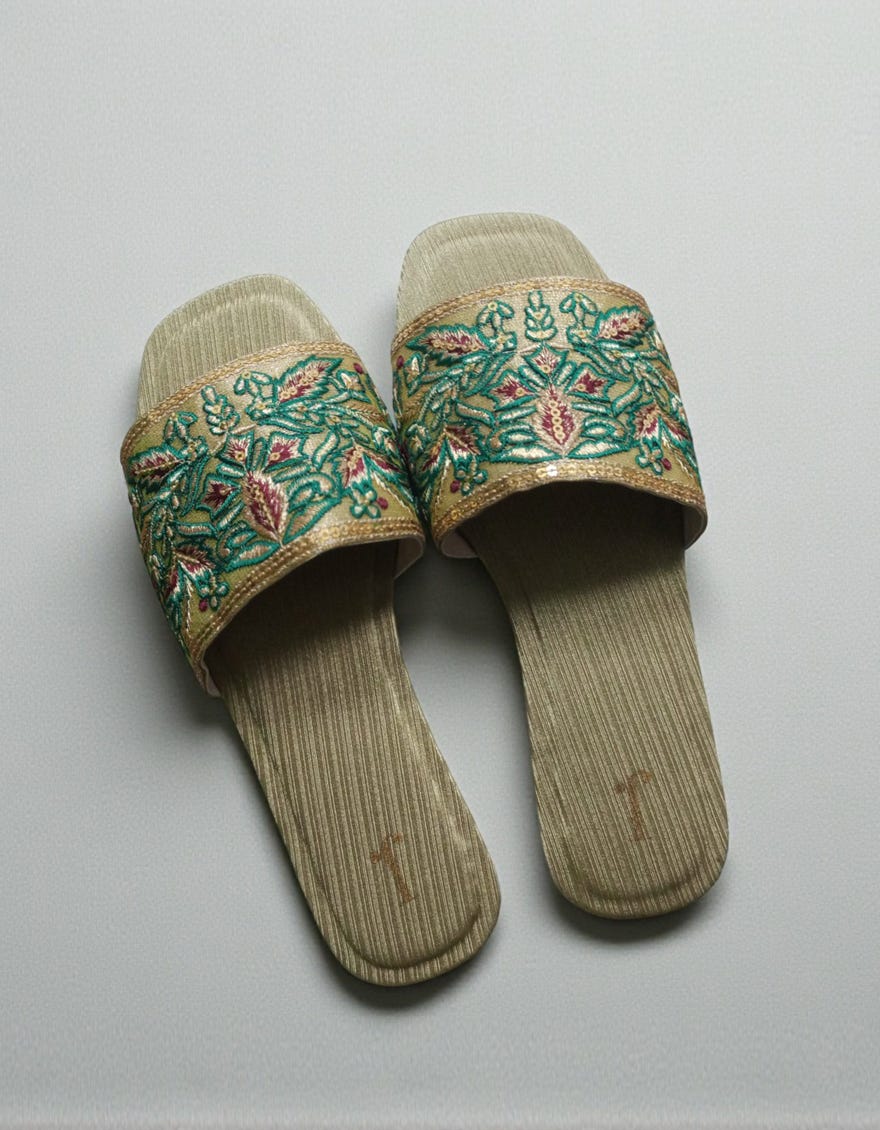 GOLD CHAPPAL | JLFWC-24-1271