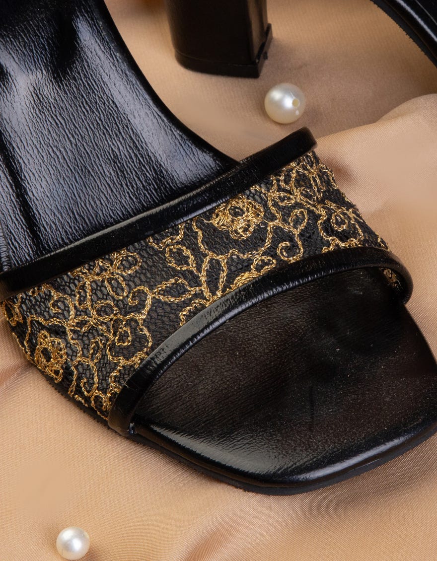 BLACK SEMI FORMAL CHAPPAL