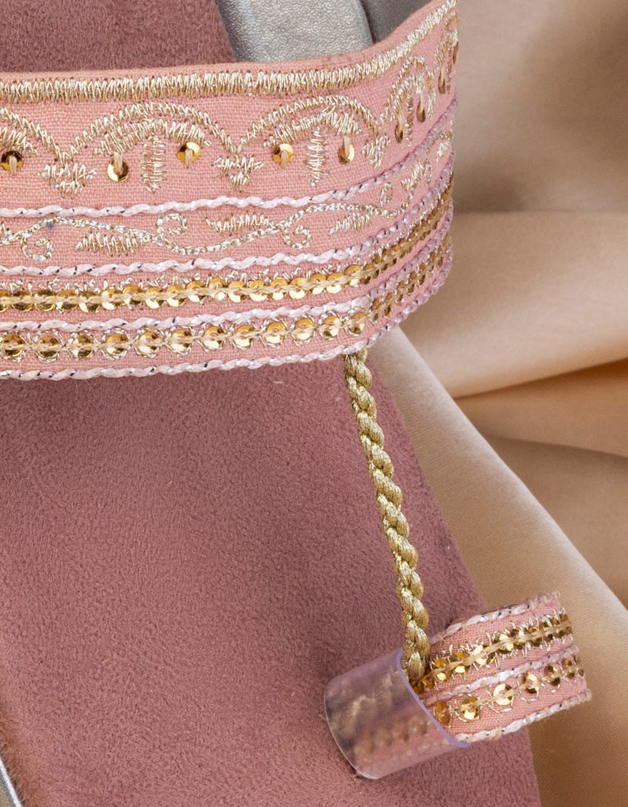 PINK KOLHAPURI CHAPPAL