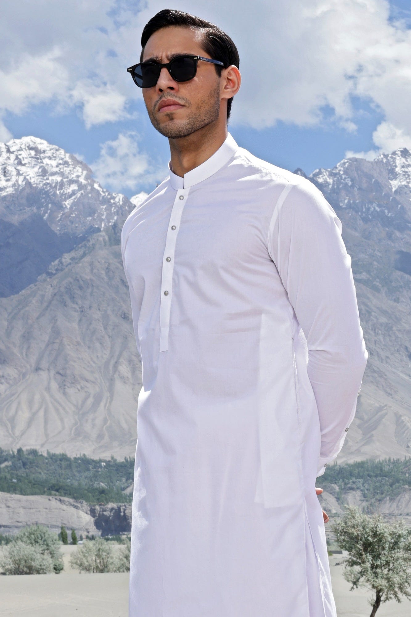 JORDAN - WHITE COTTON KAMEEZ SHALWAR