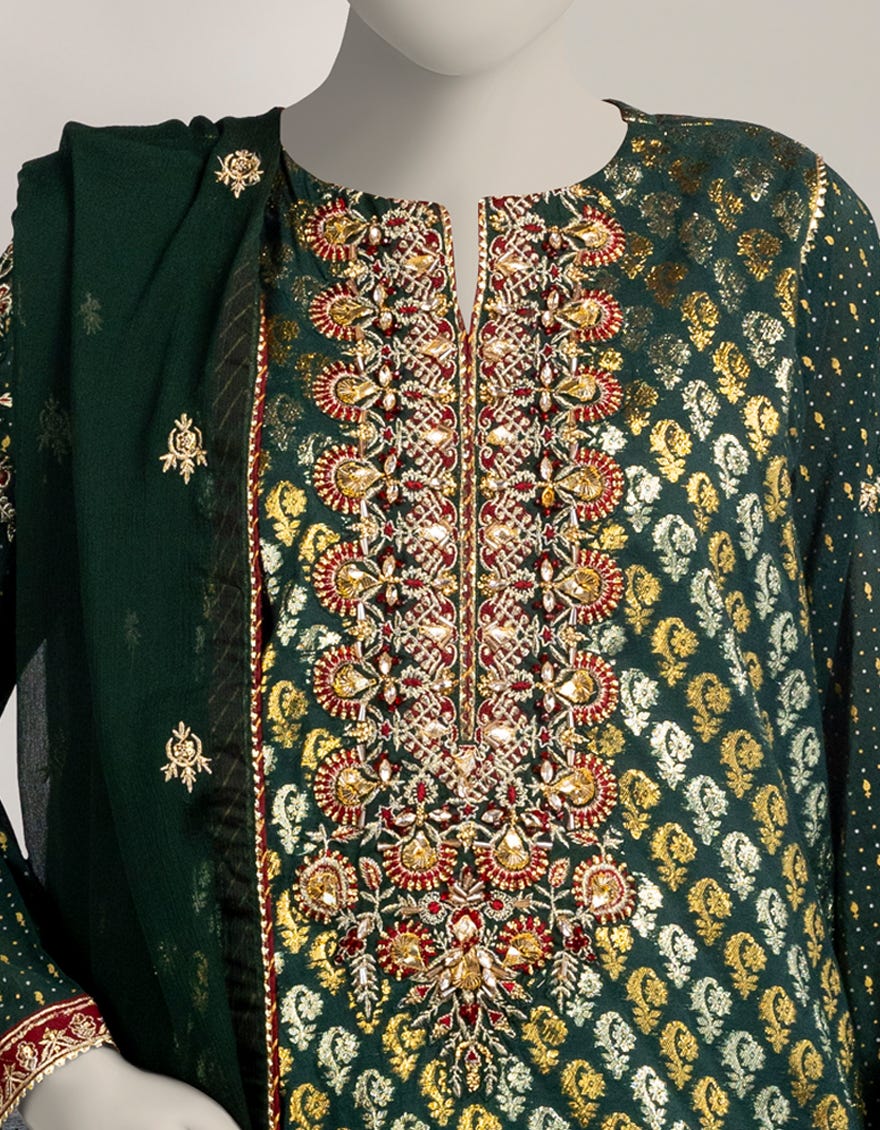 green-jacquard-embroidered-3pc-stitched-jps253944s