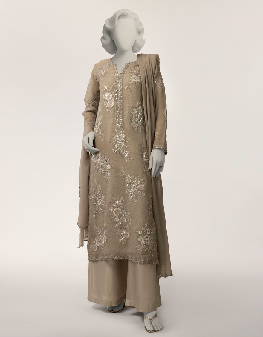 grey-khaddi-embroidered-stitched-3pc-jps264004s