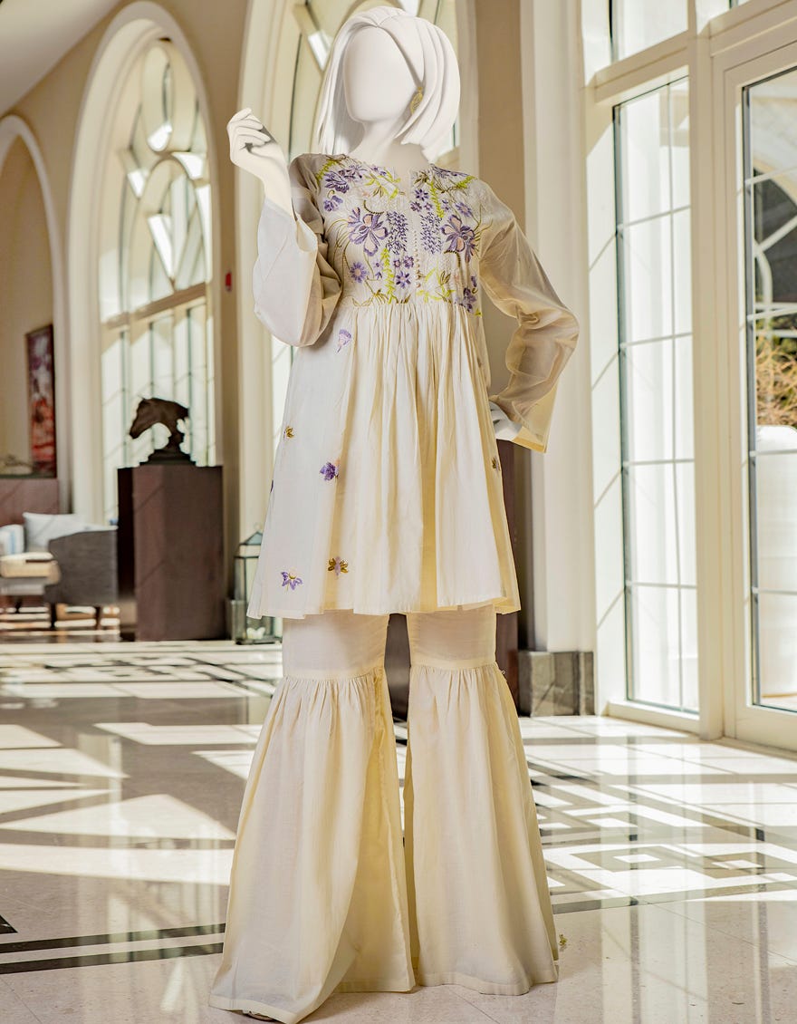 JJLK-S-JSS-22-315 FB/Lily