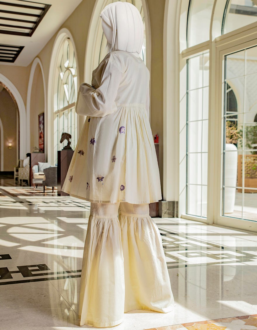 JJLK-S-JSS-22-315 FB/Lily