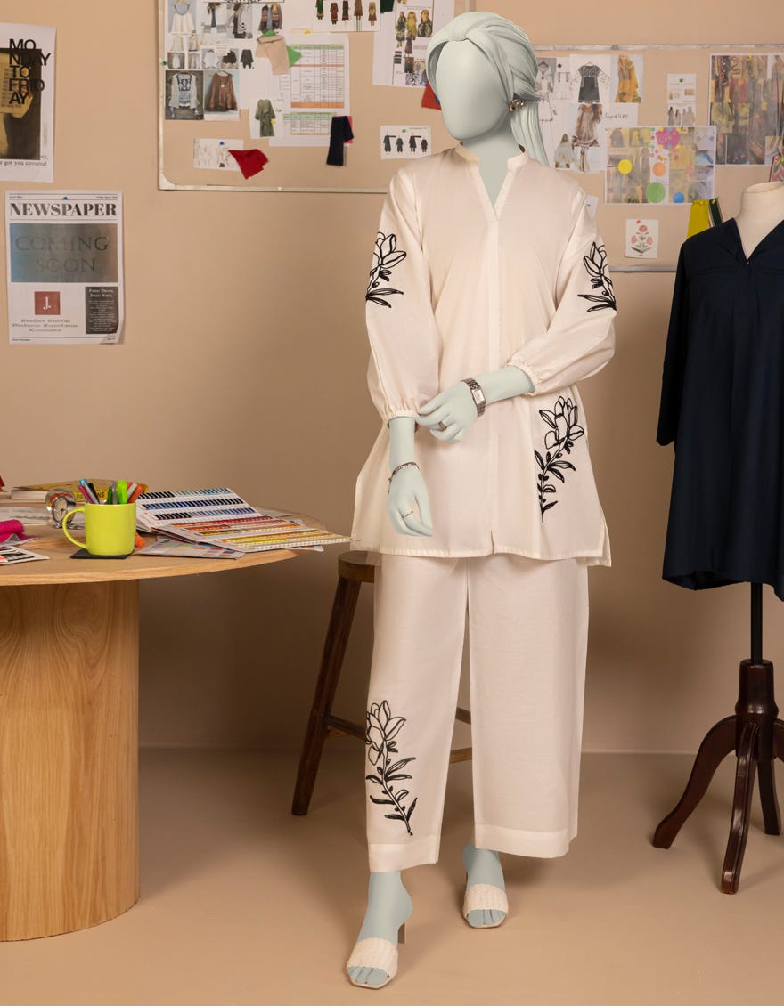 OFF WHITE LAWN 2 PC STITCHED