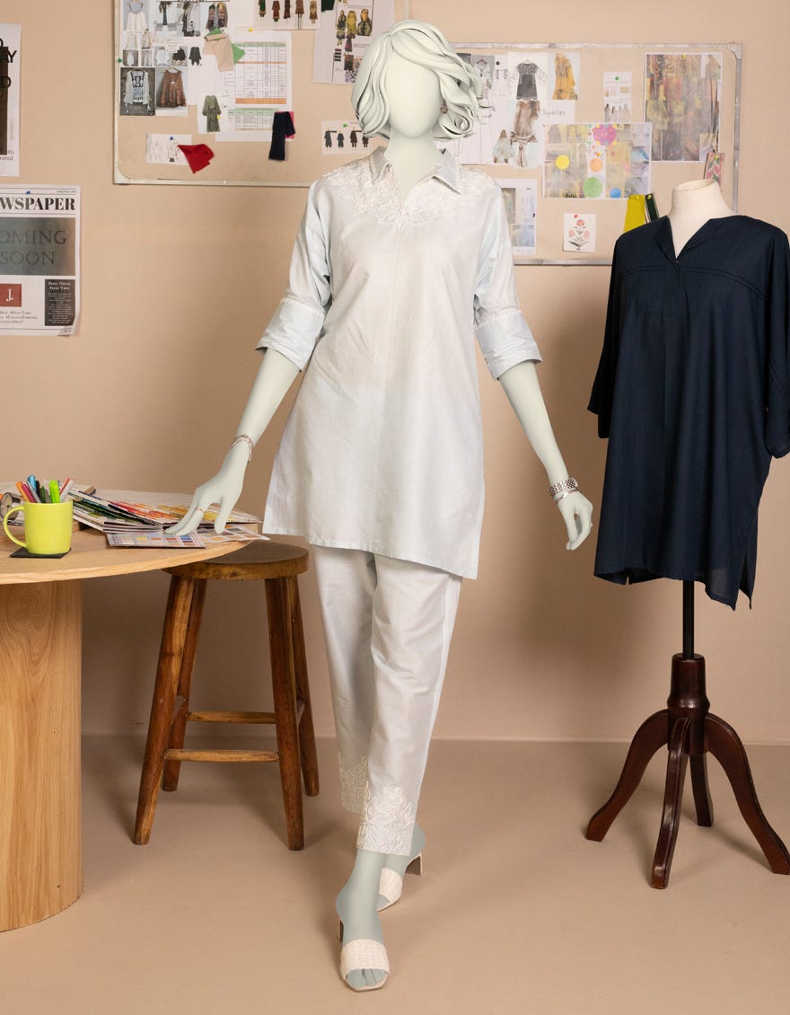 BLUE LAWN 2 PC STITCHED