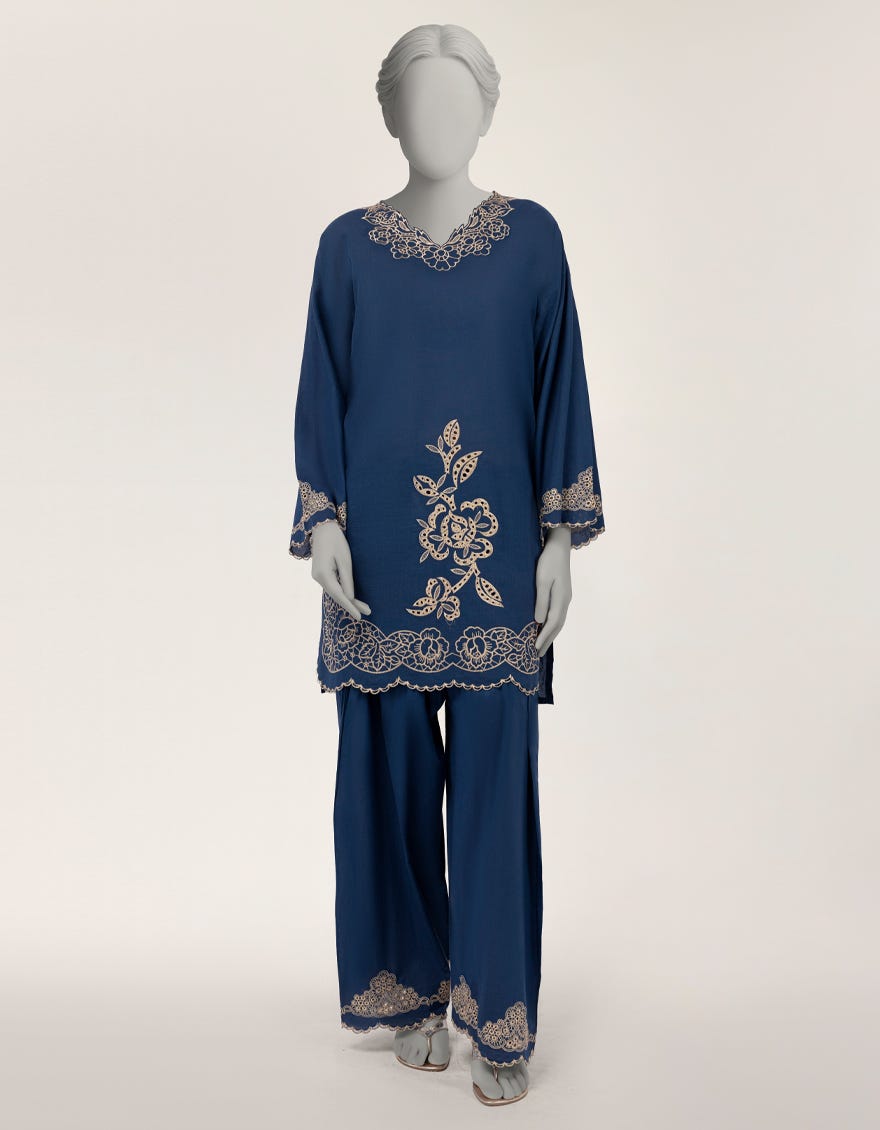 BLUE LAWN SCHIFFLI 2PC STITCHED