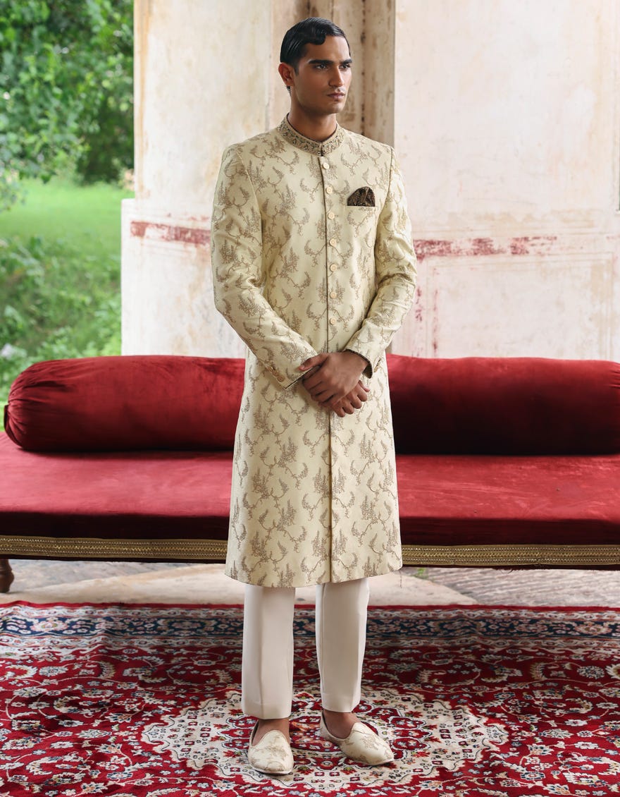 cream-gold-sherwani-jjsw594
