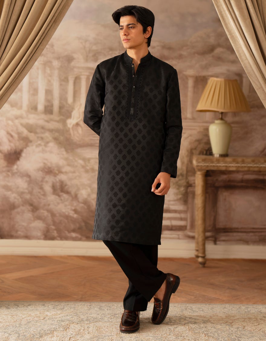 black-special-kurta-jtkspa50065