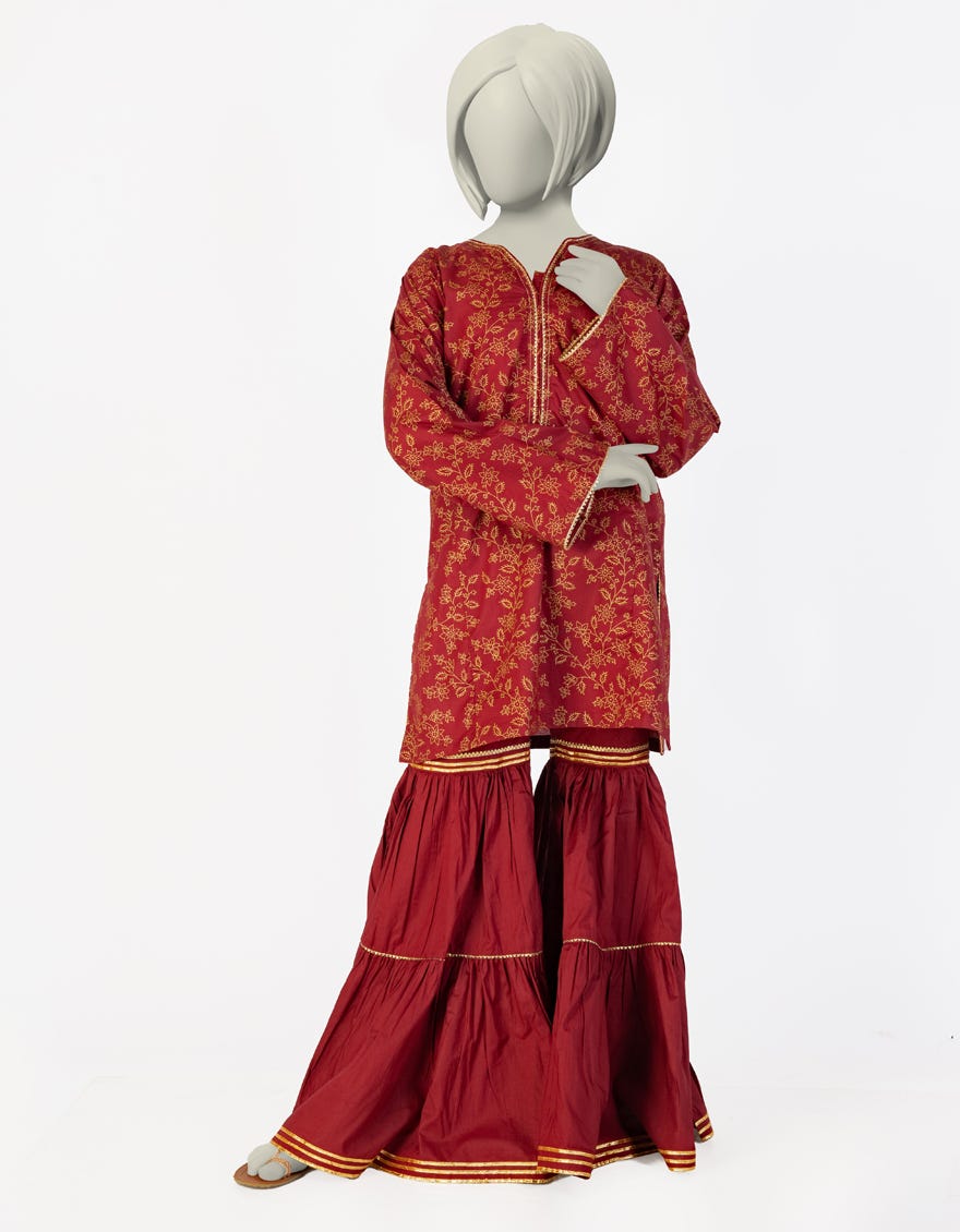 MAROON LAWN PASTE PRINTED 2PC STITCHED