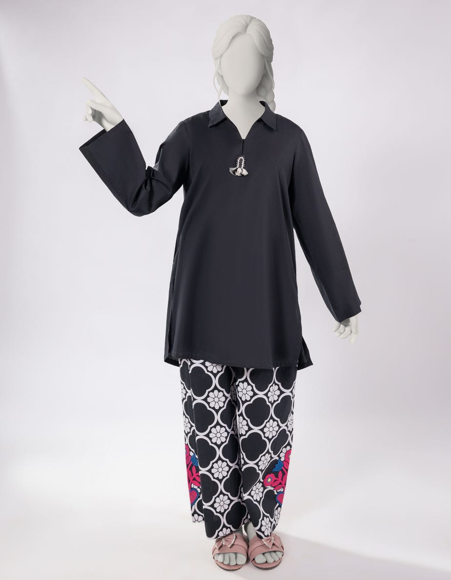 black-lawn-embroidered-2pc-jtst25463s