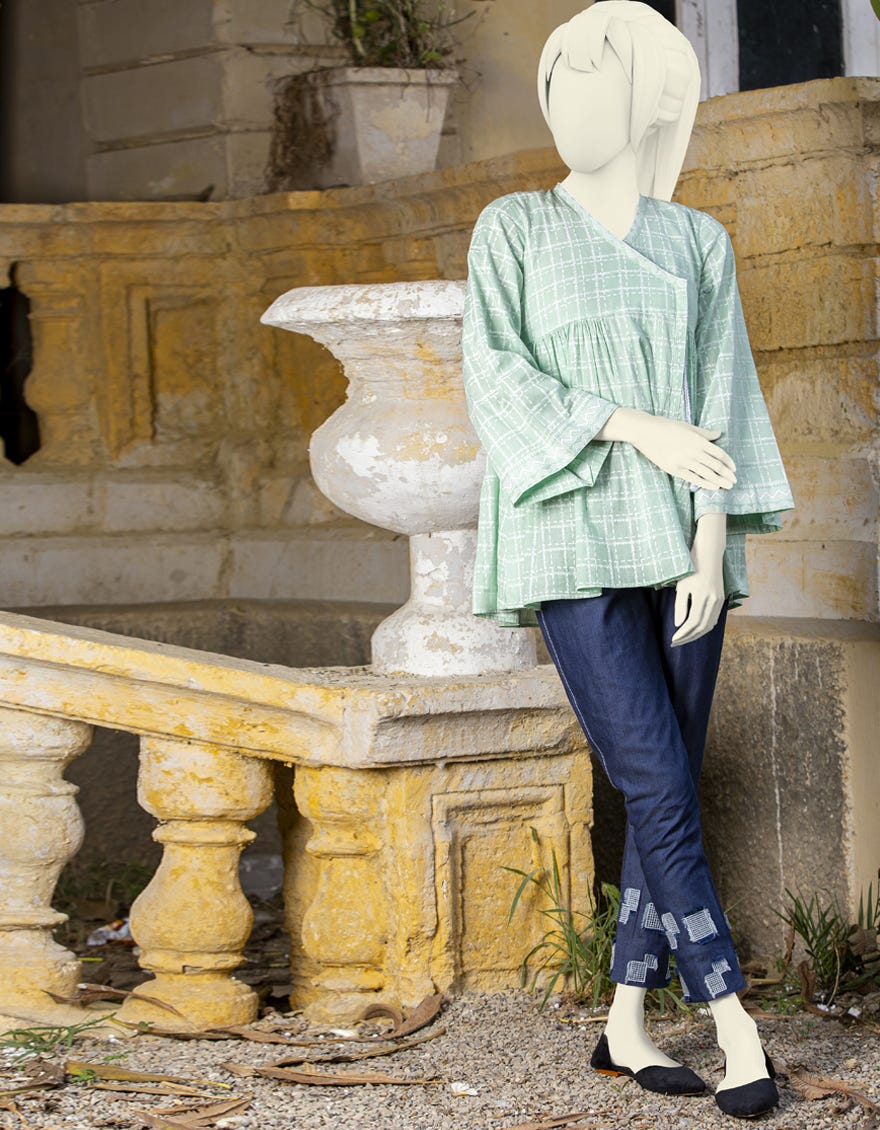 jygk-w-jwt-19-3209-fb-bastille