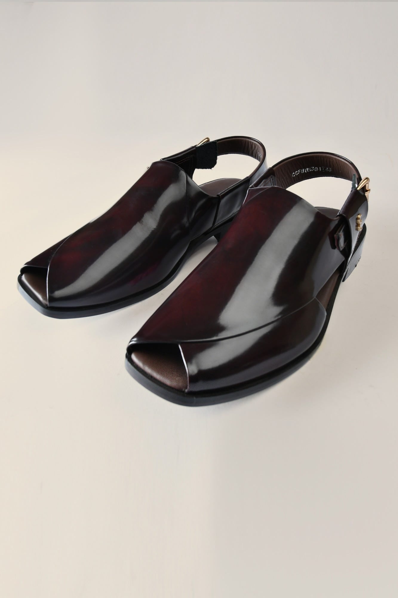 knights-burgundy-men-sandals