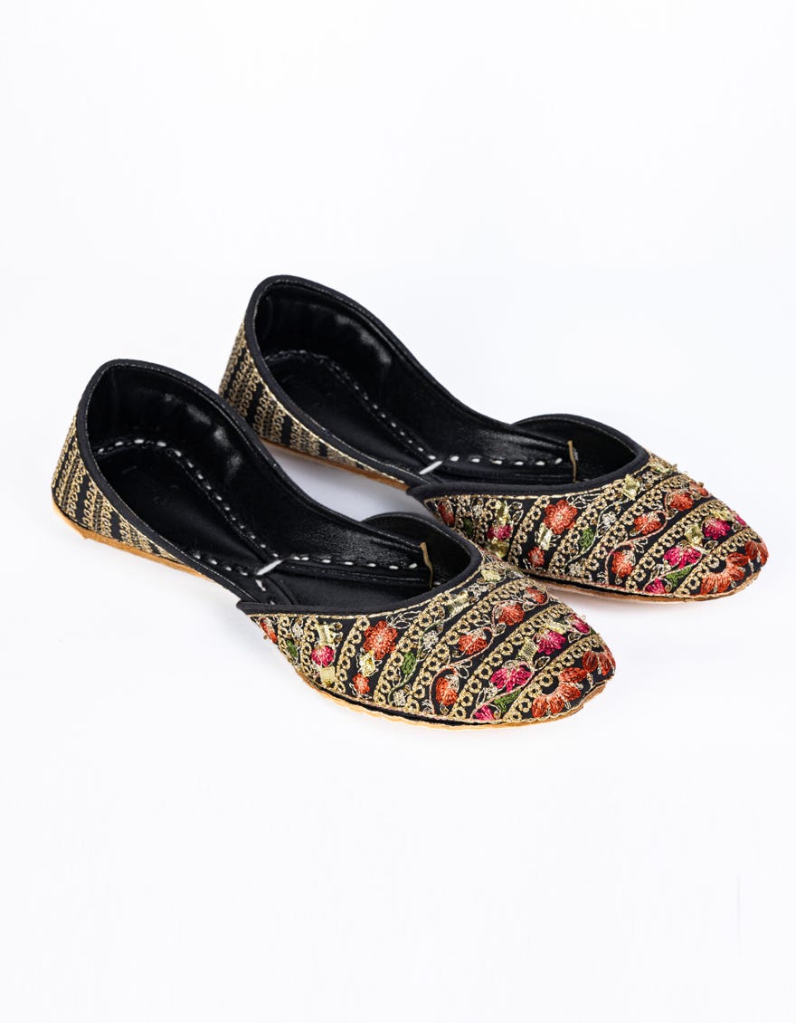 Black-Gold Lawn Women Footwear | Jj-Lkh-24-311