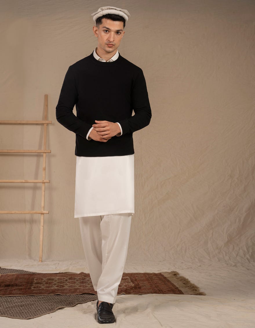 BLACK CREW NECK SWEATER | JJ-MSWFS-20009