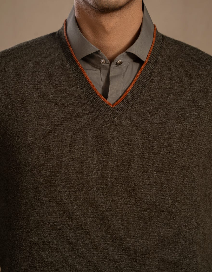 OLIVE V-NECK SWEATER | JJ-MSWSL-20003