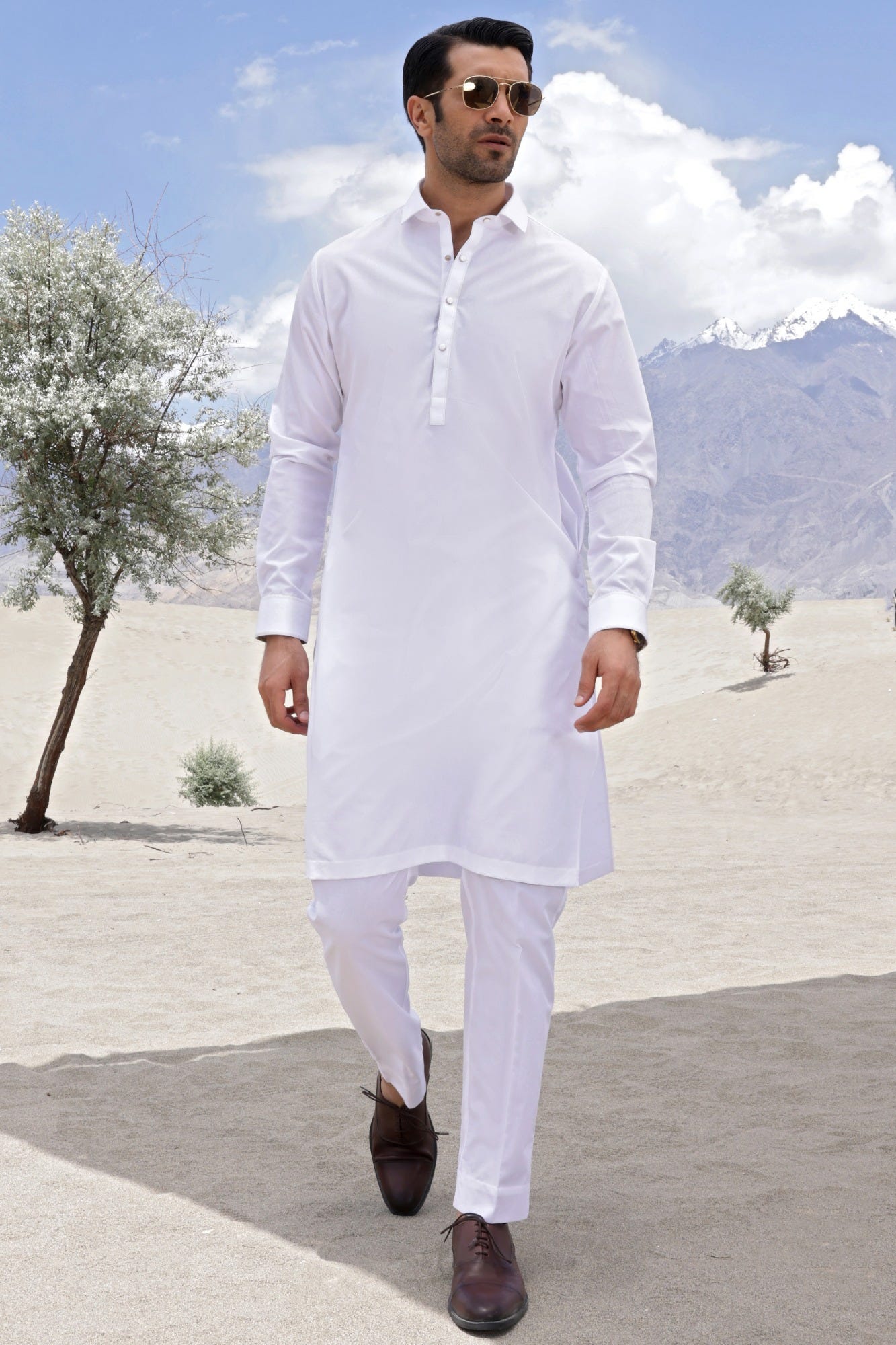 SINGAPORE - WHITE COTTON KURTA TROUSER