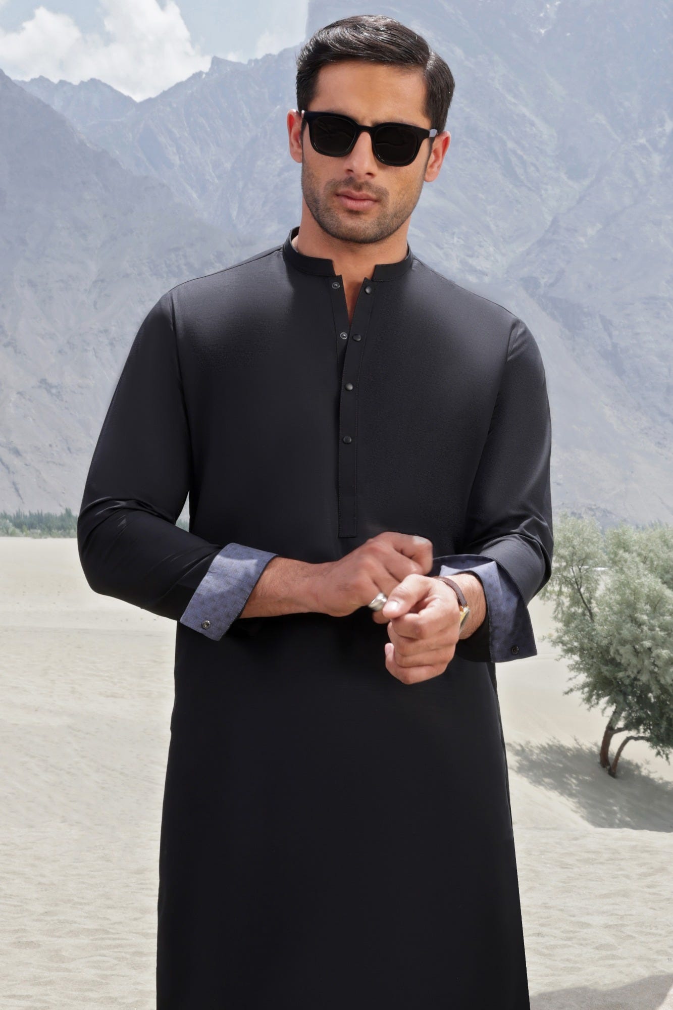SWEDEN - BLACK BLENDED KAMEEZ SHALWAR