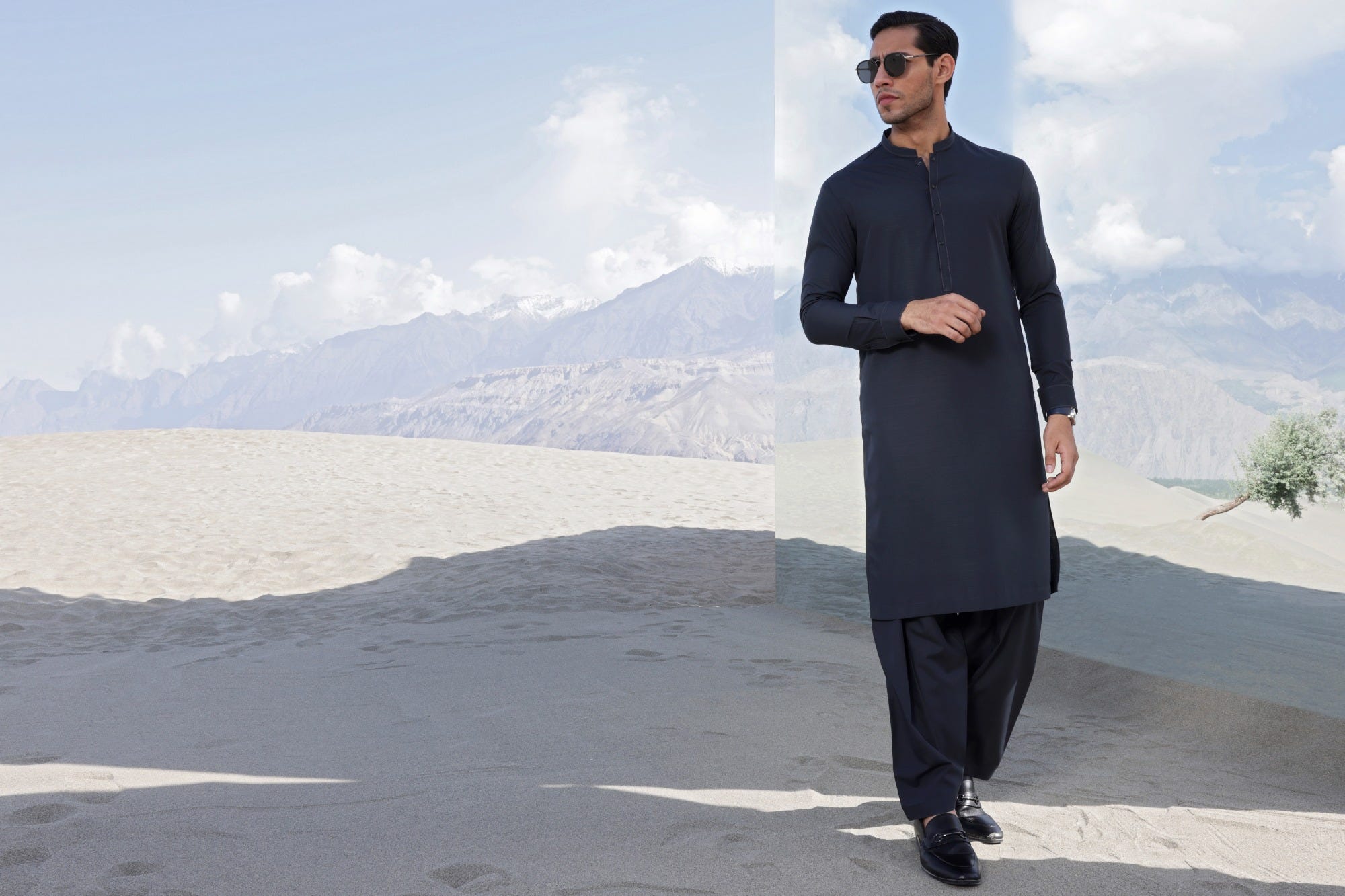 SWEDEN - DEEP GREY BLENDED KAMEEZ SHALWAR