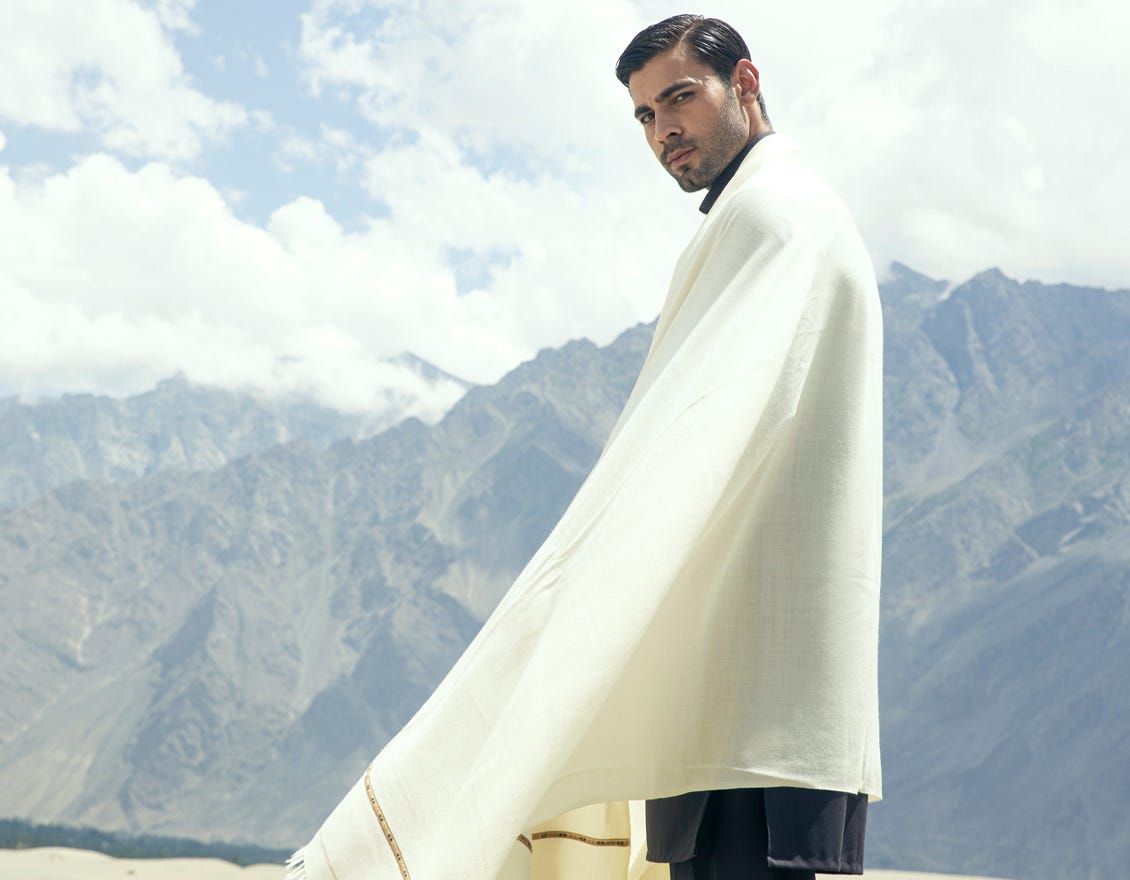 white-men-shawl-jjid-shawl-9195