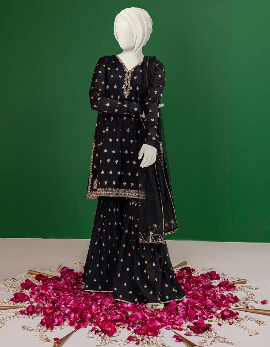 Black Jacquard Stitched 3 Piece | Jgk-S-Ygtl-610-24